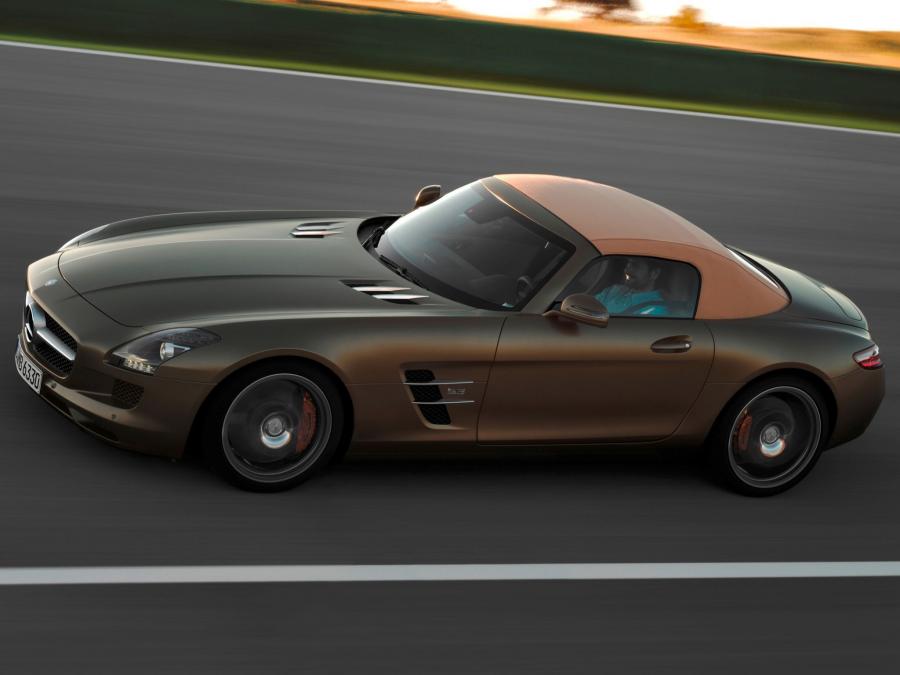 Mercedes-Benz SLS AMG Roadster 2011 года  (фото 158 из 183)